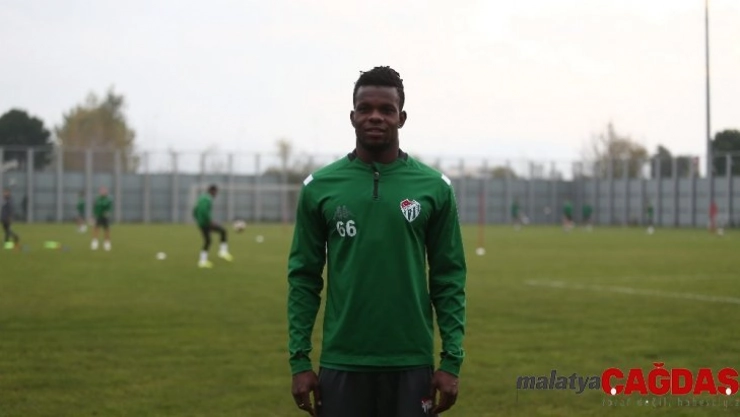 Shehu: 'Rakiplerimiz bize karşı yüzde 200 performansla oynuyor'