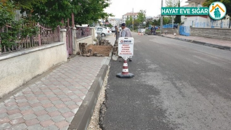 Sincan'da kaldırımlara bakım