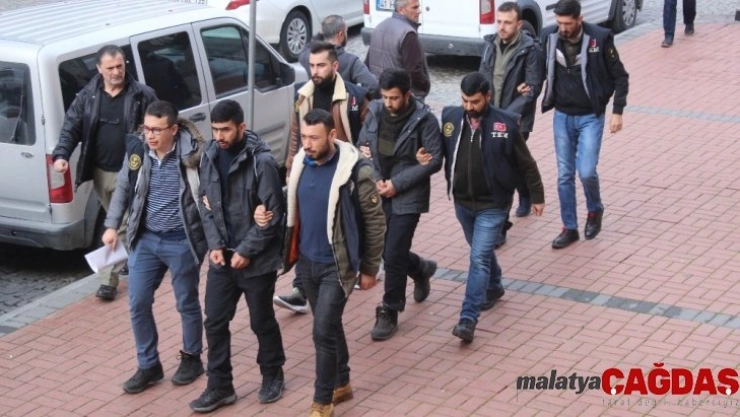 Sınırda yakalanan 3 DEAŞ'lı tutuklandı