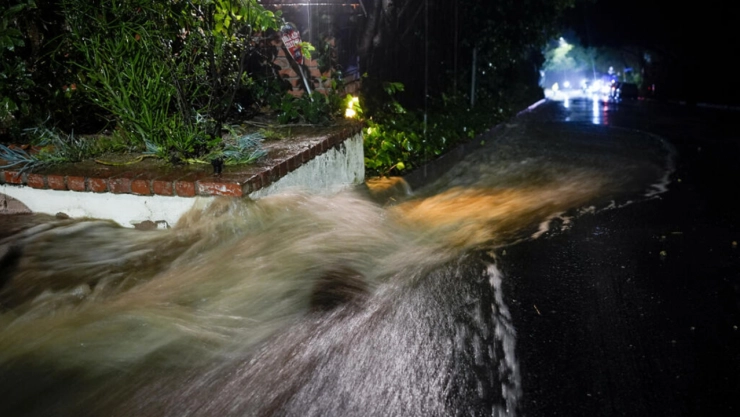 Sivas'ta sağanak yağış sele yol açtı