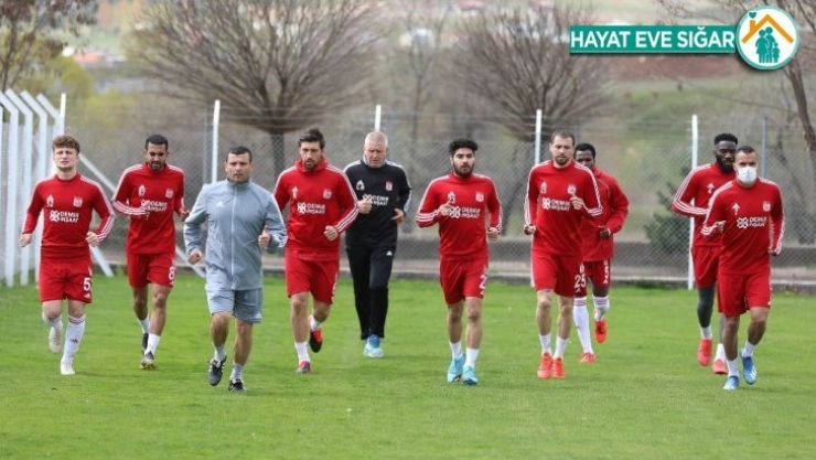 Sivasspor'a virüs testi yapılacak