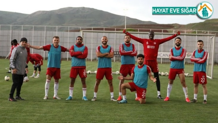 Sivasspor tam kadro çalıştı