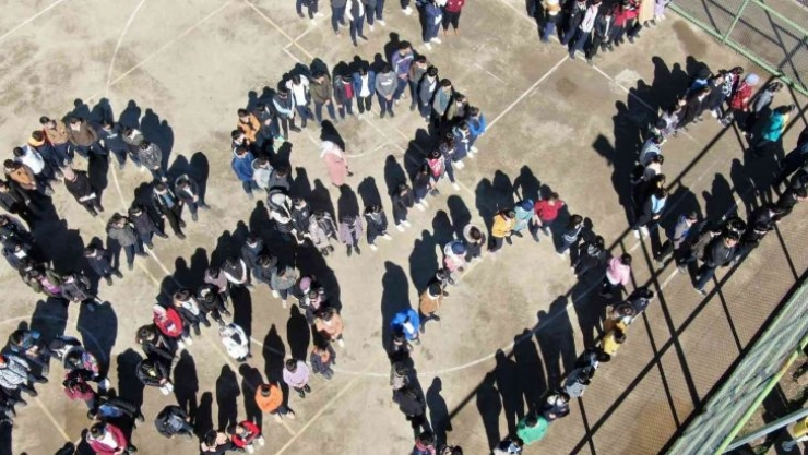 Siverek'te gerçeği aratmayan deprem tatbikatı