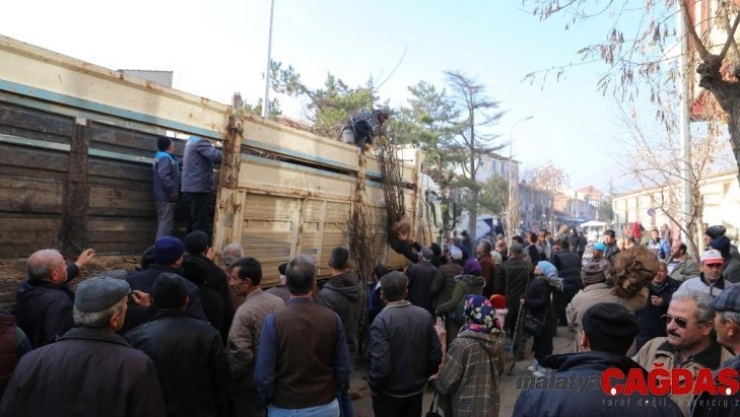 Sivrihisar'da 'Fidanlar Fidanla Büyüyor' projesi