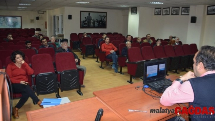 Söke'de gıda sektörüne eğitim toplantısı