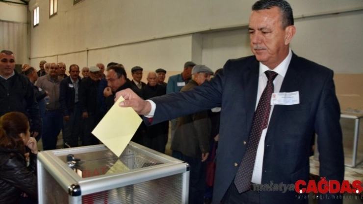 Söke TARİŞ'te İsmail Özer güven tazeledi