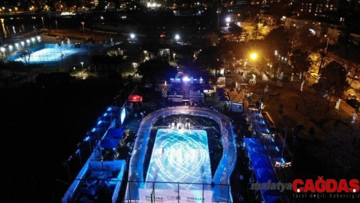 Sömestr tatilinde öğrenciler Buzfest'e akın etti