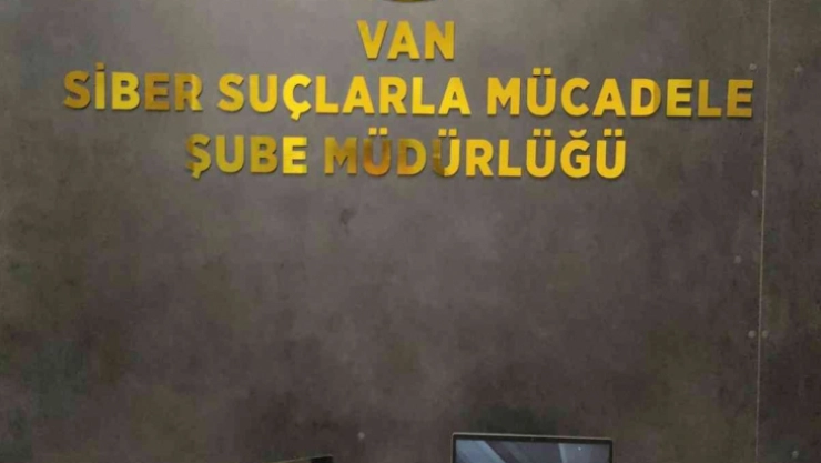Sosyal medya dolandırıcılarına operasyon: 2 tutuklama