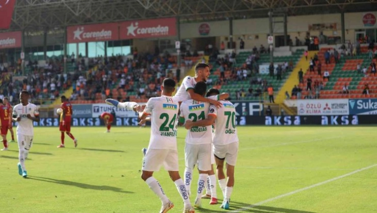 Yeni Malatyaspor Alanyaspor'a 2-1 MAğlup OLdu