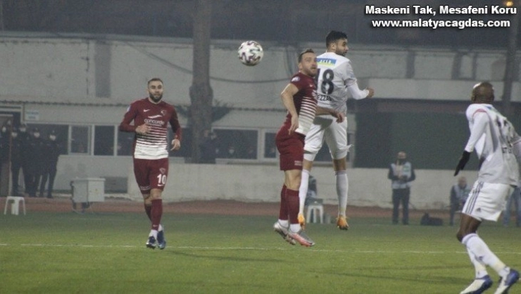 A. Hatayspor 2 Beşiktaş 2