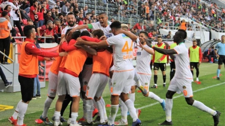 Süper Lig: Gençlerbirliği: 1 - Aytemiz Alanyaspor: 1 (Maç Sonucu)