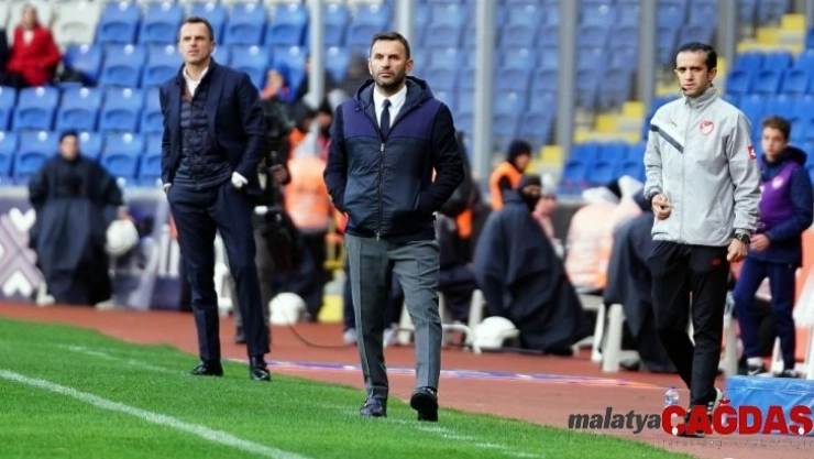 Süper Lig: Medipol Başakşehir: 2 - Antalyaspor: 0 (Maç sonucu)