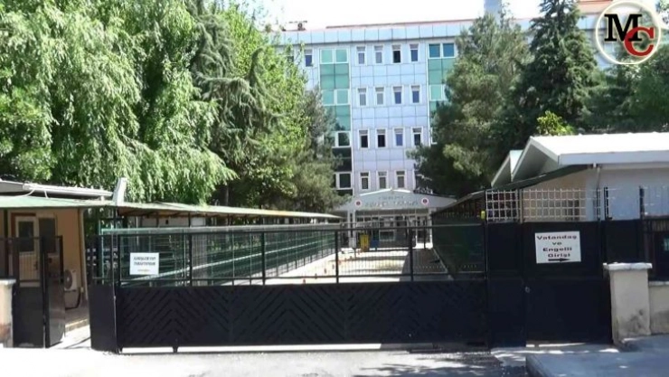 Tanımadığı kadını samuray kılıcıyla öldüren zanlı Diyarbakır Yüksek Güvenlik Cezaevine getirildi