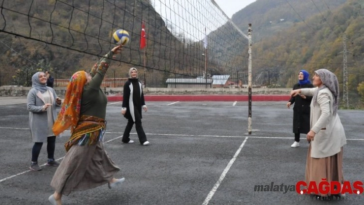 Tarlaya spor molası