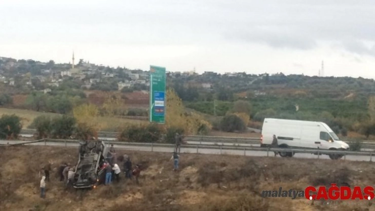 Tarsus'ta trafik kazası: 5 yaralı