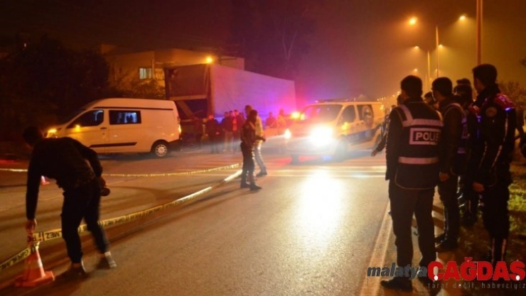 Tartıştığı oğullarına ateş açtı: 1 ölü, 2 yaralı