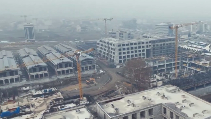 Tek hayali depremde yıkılan yeni işyerine kavuşmak