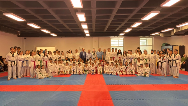 91 Sporcu Kuşak Sınavında Ter Döktü