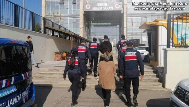 Temizlikçi kadınların akıl almaz hırsızlık oyunu