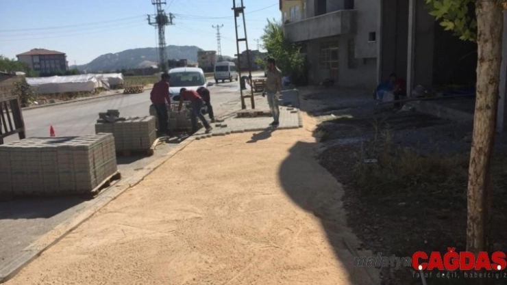 Terminal Caddesi'nde kaldırım çalışması