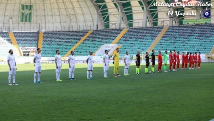 Akhisarpor: 3 - Keçiörengücü: 4