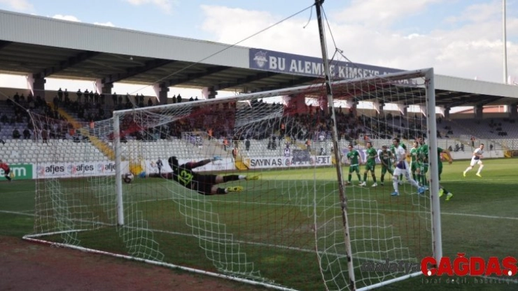 TFF 2. Lig: Afjet Afyonspor: 2 - GMG Kırklarelispor: 2
