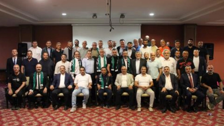 TFF Başkanı Hacıosmanoğlu, 3. Lig Kulüpleriyle Kartepe'de Buluştu