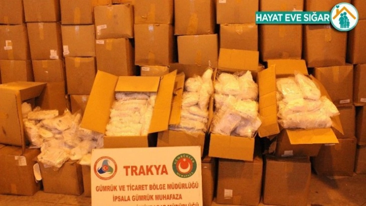 Tıbbi koruyucu malzeme kaçakçılığına geçit verilmedi
