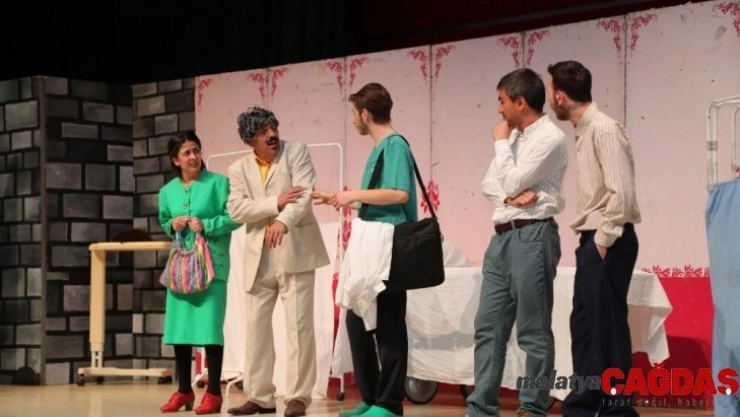 Tiyatro severler GKM'de buluştu