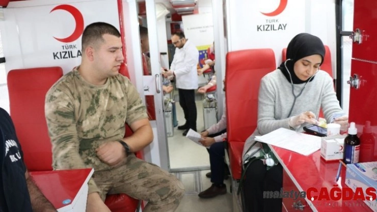 Tokat jandarmasından kan bağışı