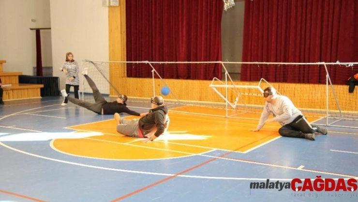 Tokat'ta Dünya Engelliler Günü'ne özel farkındalık maçı