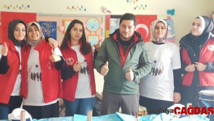 Toplumsal duyarlılık için köy yollarına düştüler