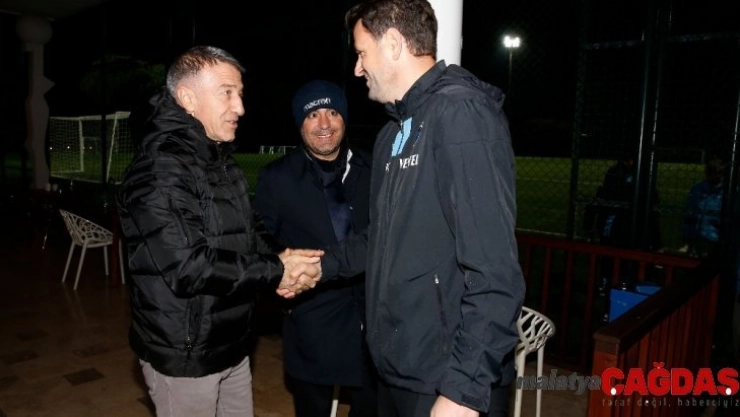 Trabzonspor'da transferde titiz davranıyor