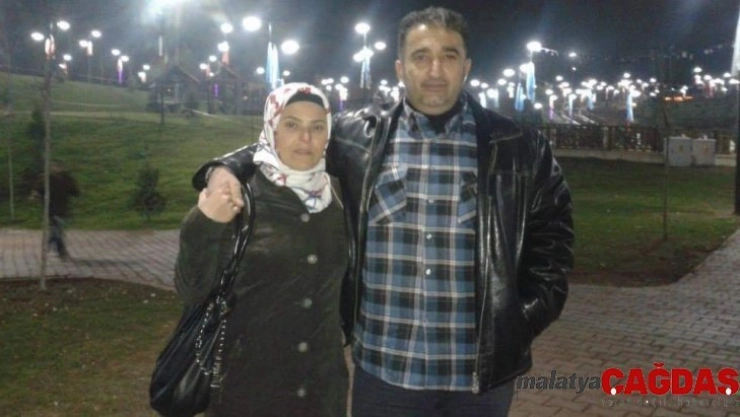 Trafik kazasında ölen çift son yolculuğuna uğurlandı