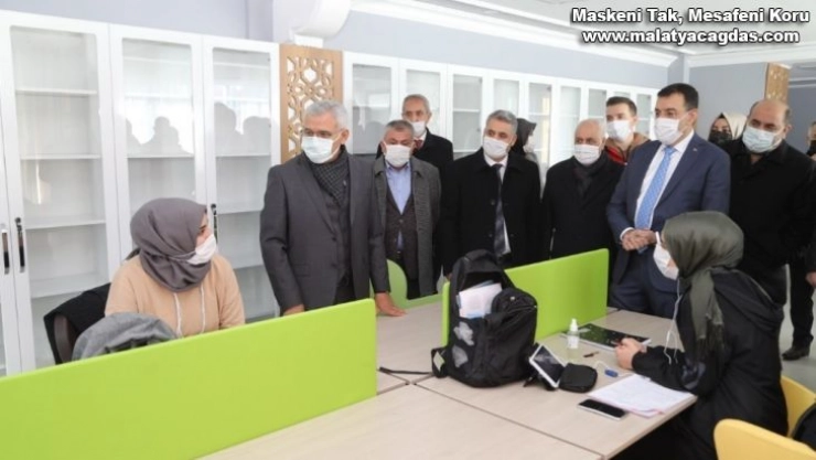 Tüfenkci'den Battalgazi'deki yatırımlara övgü