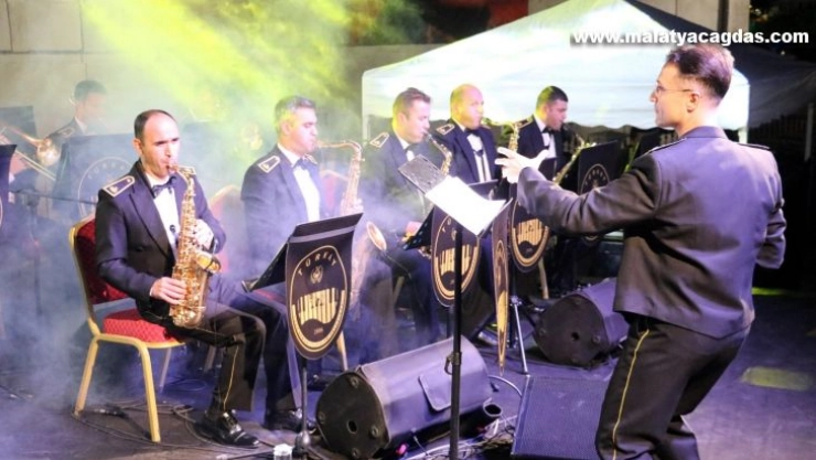 Türkay'dan Sivas'ta 4 Eylül konseri