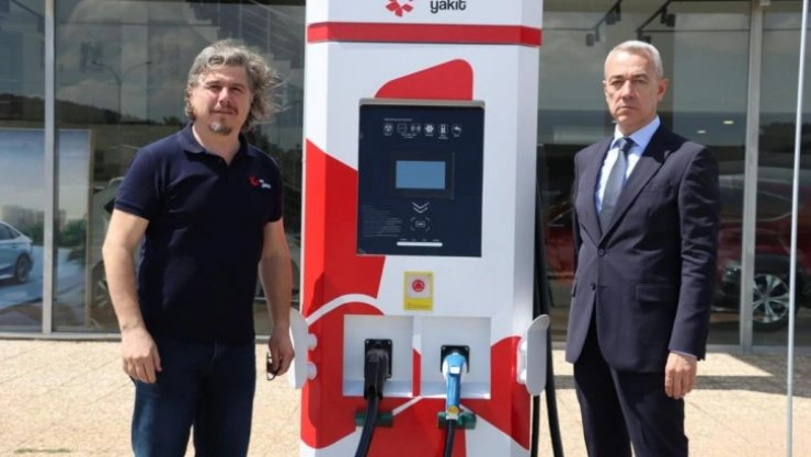 Türkiye'nin ilk lisansı 'En Yakıt'ın