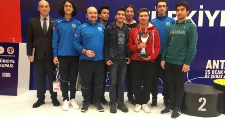 Türkiye satranç şampiyonu Bursa'dan çıktı