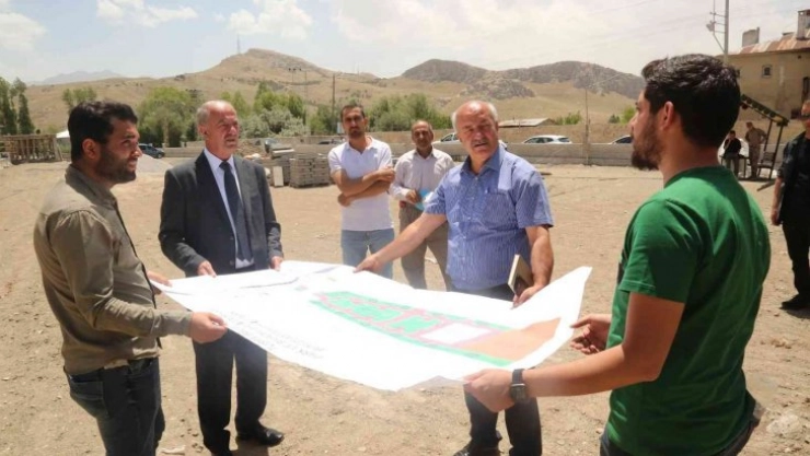 Tuşba'da 'parkı olmayan' merkez mahalle kalmıyor