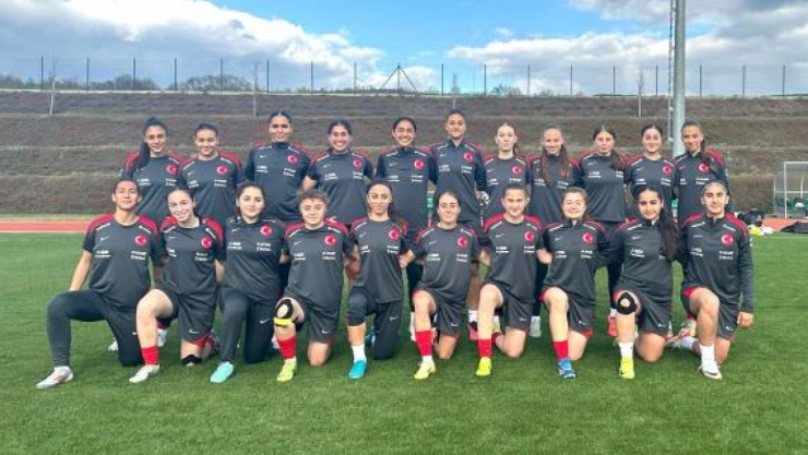 U19 Kadın Millî Takımı, Macaristan Karşısında