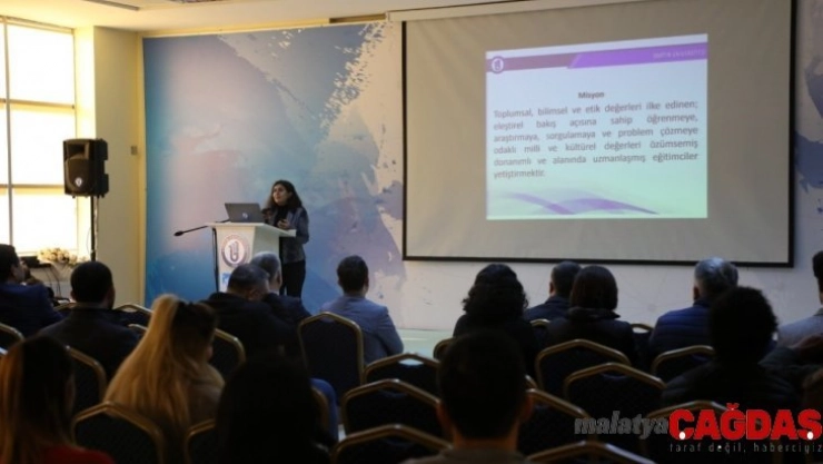 Uluslararası öğrencilere lisansüstü programlar tanıtıldı