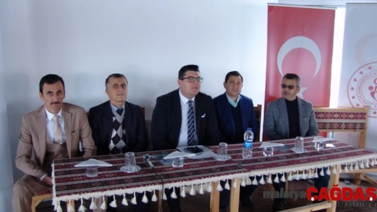 Üniversite öğrencilerine Pazaryeri Gençlik Merkezi tanıtıldı