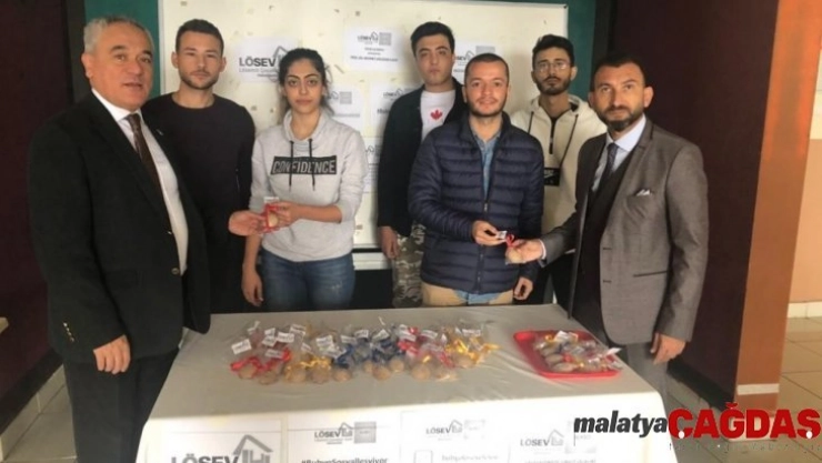 Üniversiteli gençlerden LÖSEV'e destek