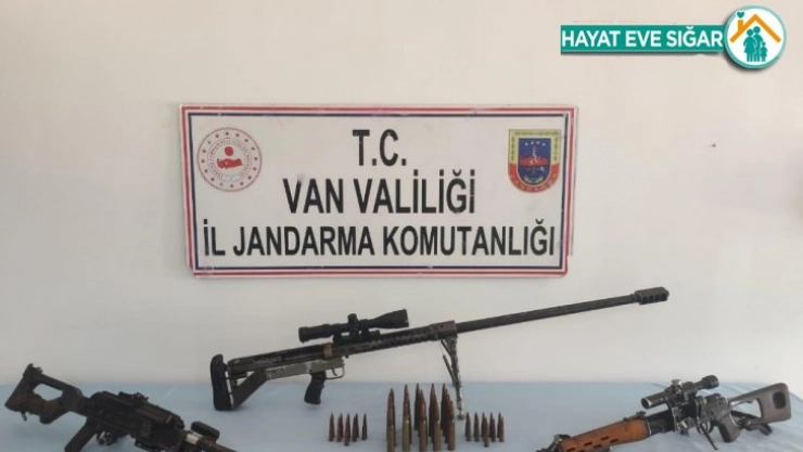 Üst düzey kişilere suikastta kullanılacak silahlar ele geçirildi