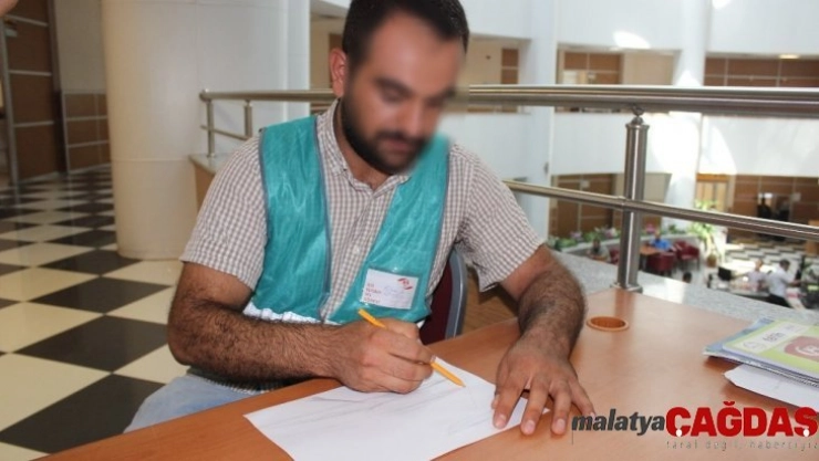 Uyuşturucu çok sevdiği resimden uzaklaştırdı