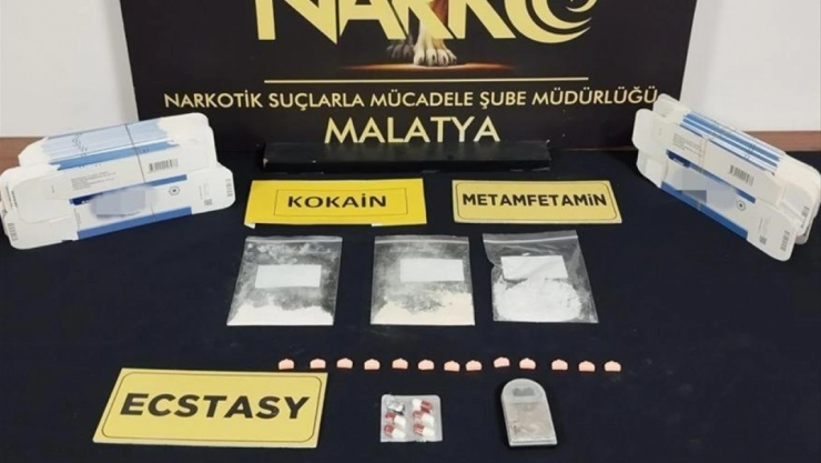 Uyuşturucu operasyonlarında 8 zanlı tutuklandı