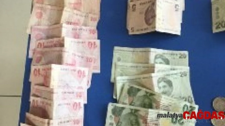 Uyuşturucu satıcısı polisten kaçamadı