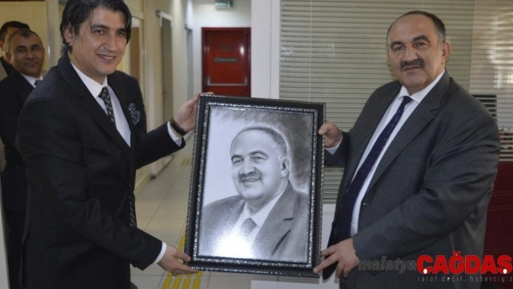 Uzunkaya: 'İşsizlik tüm dünyanın sorunudur'