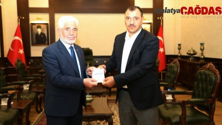 Vali Kaldırım'dan kurban bağışı