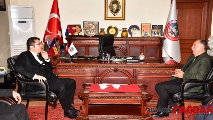 Vali Memiş'ten ESOB'a ziyaret